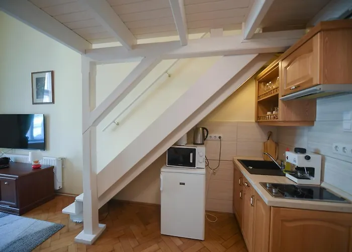 Centrum Vendeghaz Lägenhet *