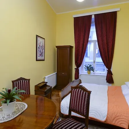 Centrum Vendeghaz إغير