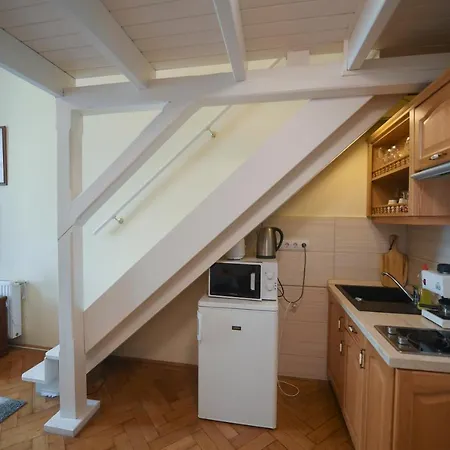 Centrum Vendeghaz Appartement *