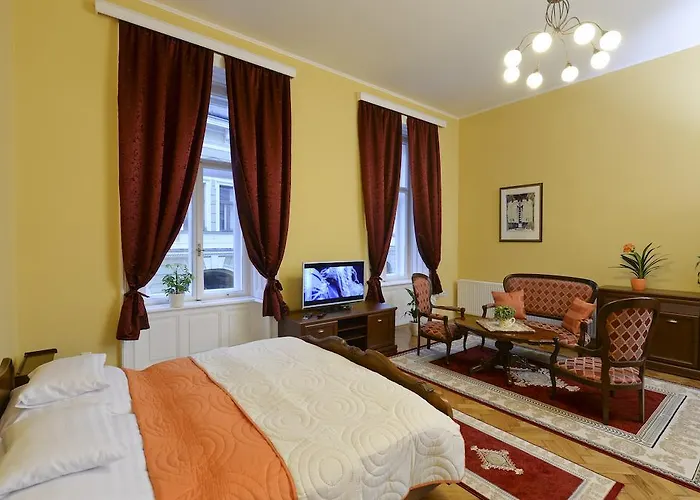 Apartment Centrum Vendeghaz *